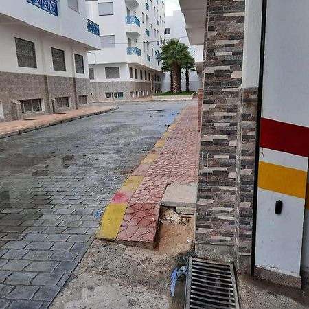 Studio De Luxe Meuble Avec Parking Lägenhet Martil Exteriör bild